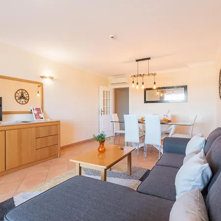 Duplex Mar A Vista, Com Piscina E Linda Vista Mar, A 600m Da Praia! * Portimão