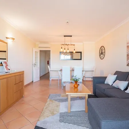 Duplex Mar A Vista, Com Piscina E Linda Vista Mar, A 600m Da Praia! Portimão